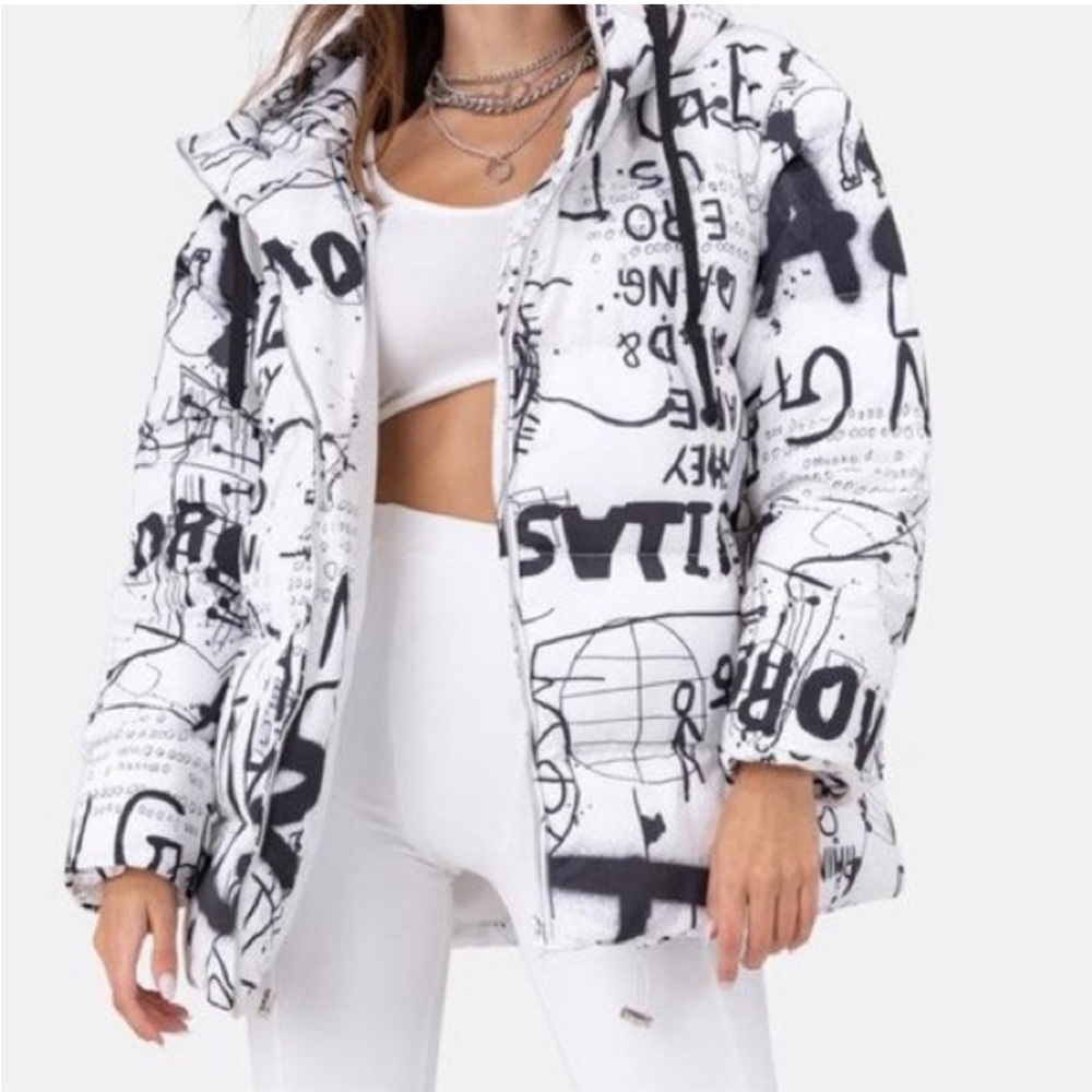 (S) Adika Graffiti Puffer Coat